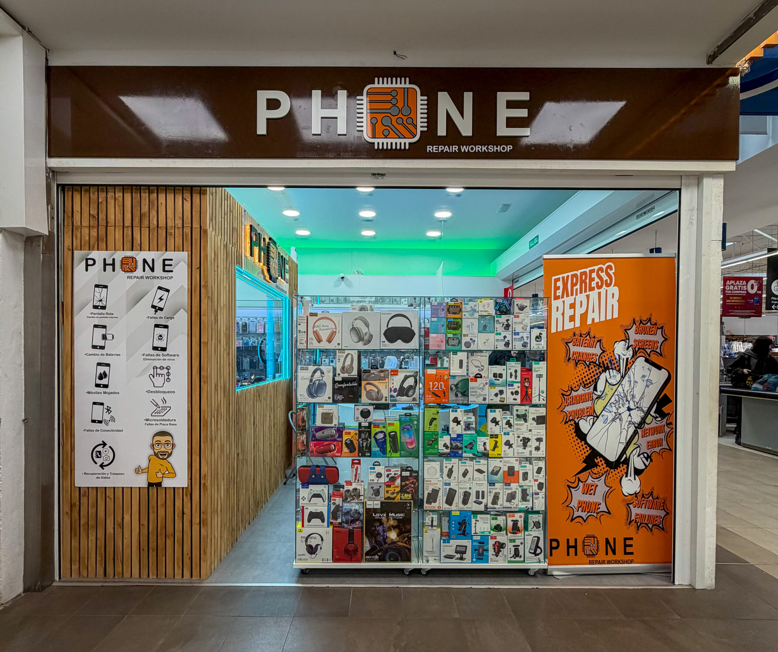 Detalle del trabajo técnico en Phone Repair Workshop